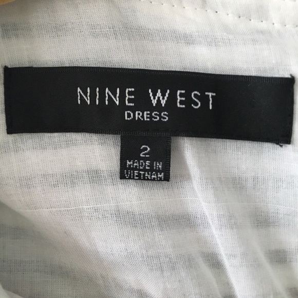 Striped Sleeveless Dress - Picture 3 of 3